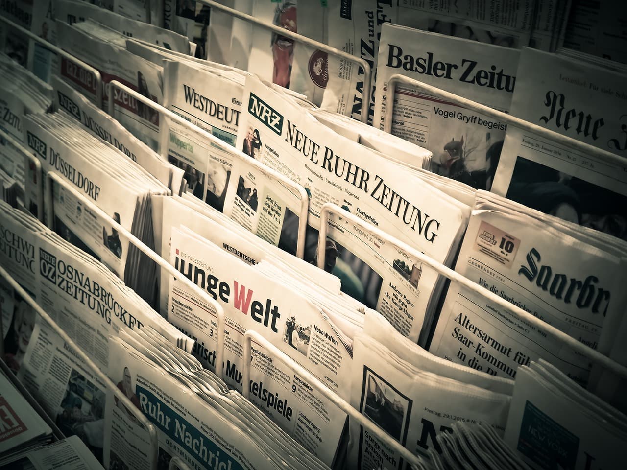 Reviewing UK interest rate and mortgage market movements